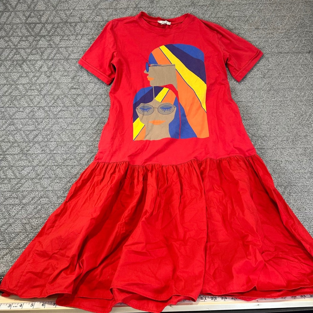 Womens Red Graphic T Shirt Dress With Tiered Ruffle Skirt Pockets Abstract Faces